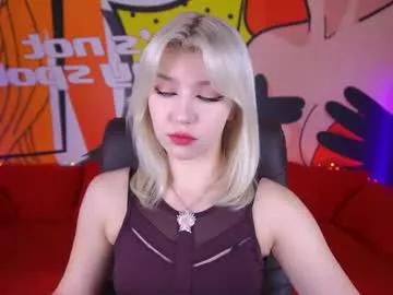 selenairis on Chaturbate 