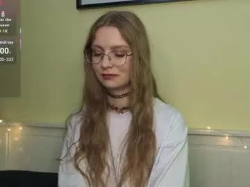 seleneroshia on Chaturbate