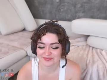 serareads on Chaturbate