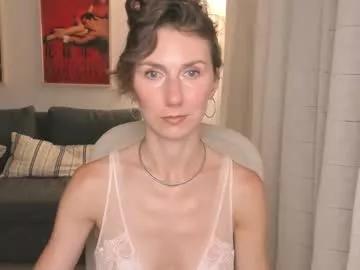 shesleepsnaked on Chaturbate 