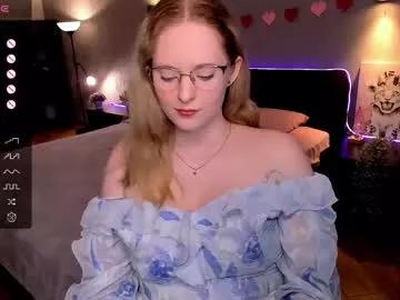 sheslinki on Chaturbate 
