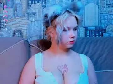 sooft_girl on Chaturbate 