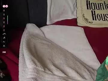 sp00kywitchmom on Chaturbate 