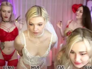 sunnyfia on Chaturbate 