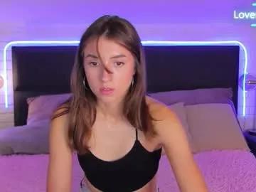 sweet__vikki on Chaturbate 