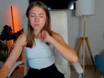 sweet__vikki on Chaturbate 
