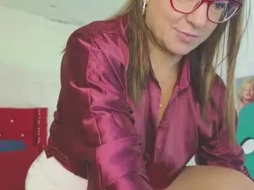 sweet_evans___ — Hello darling, we will have fun together, you will love undressing me little by little until reaching ecstasy. Latina, sensual, elegant, mature #squirt #pantyhose #bigpussylips #bigtits #hairypussy