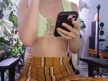 sweetandsassydee on Chaturbate 