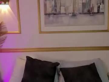 sweetpeach_20 on Chaturbate 