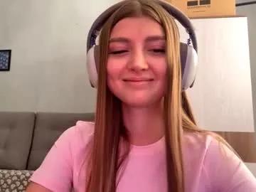 tammeratwiss on Chaturbate