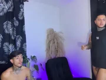 tattoguys_cums on Chaturbate