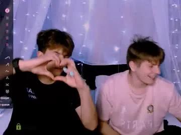 travis_wolf_ — GOAL: slap ass 5x [135 tokens remaining] Welcome to my room! #monstercock #gay #tease #18 #shy