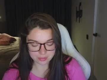 tutti_frutti_ on Chaturbate 