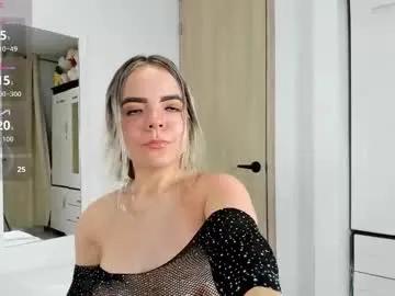 valerialoren on Chaturbate