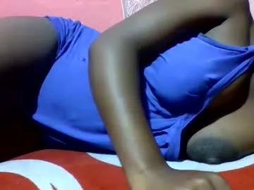 vee_the_barbie on Chaturbate 