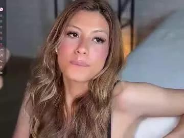 velvetwhispers_ on Chaturbate 