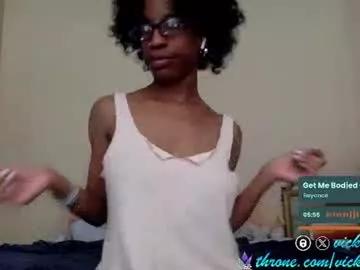 viiickyyy on Chaturbate 