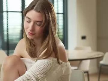 villanelle_l on Chaturbate 