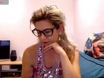violafoxy on Chaturbate