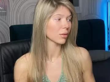 vivian_evans_ on Chaturbate 