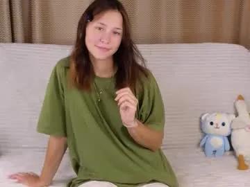 wanettabal — Goal: HandbraGuys, I'm Betty. I'm new here. I hope you'll be gentle with me #young #skinny #dance #teen #18