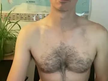 wladsexy88 — Wladsexy88's room #feet #hairy #daddy #armpits #french