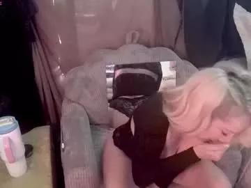 xoxo_chloechance_xoxo on Chaturbate 