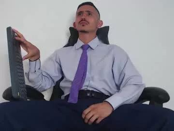 xxxhome_alonexxx on Chaturbate 