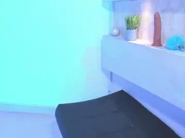 yarafox8 on Chaturbate 