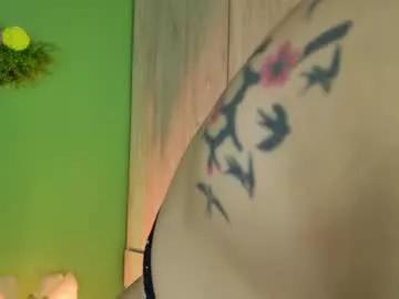 yenn_claros on Chaturbate 