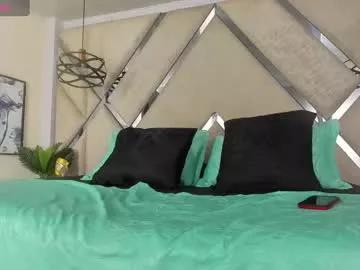 yiyo10_ on Chaturbate 