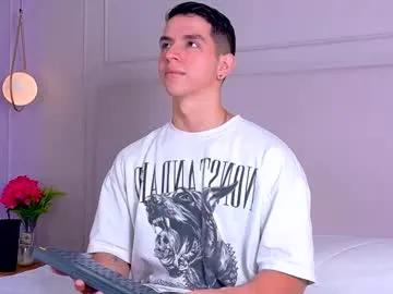 zanedawson — Make me explode in my chest #muscle #bigass #latino #dick #cum  [997 tokens remaining]