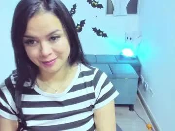 zoe_sweet22 on Chaturbate