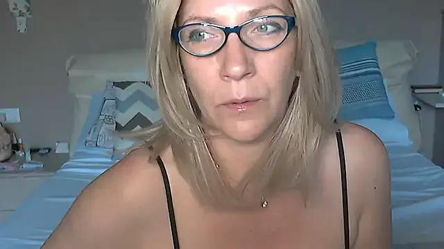 -K-- on StripChat 