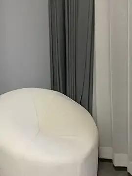 300-AMAM — Group on StripChat