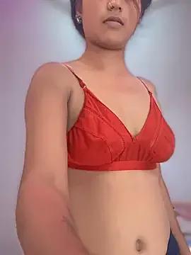 4U143 — Full nude show