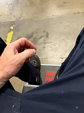 66Retro99 on StripChat