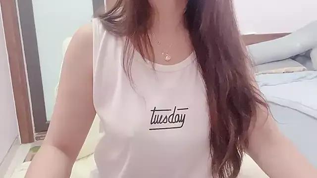 _____Lunaa_____ on StripChat 