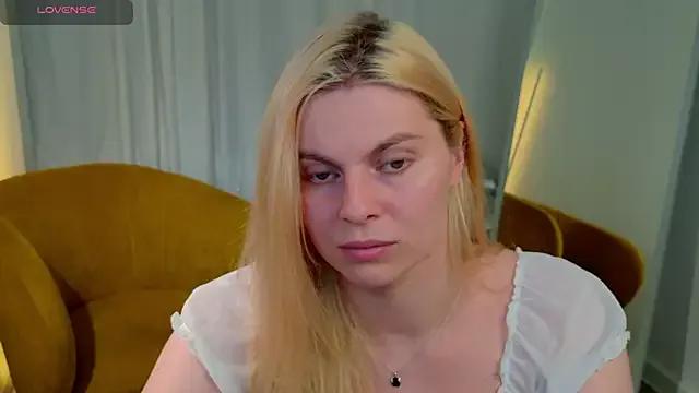 _faptax on StripChat