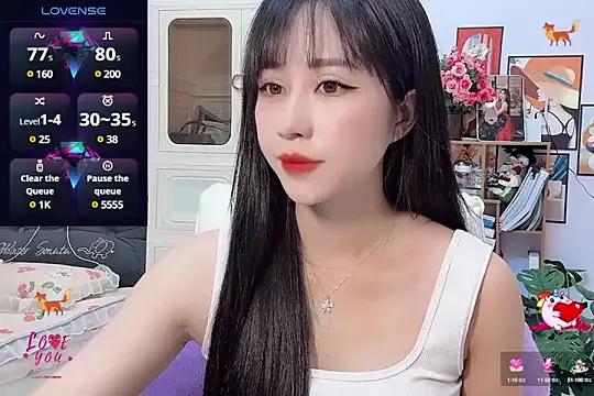 _LLisa_ on StripChat 