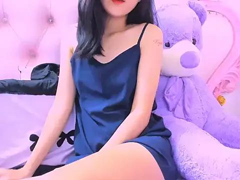_ly__ on StripChat