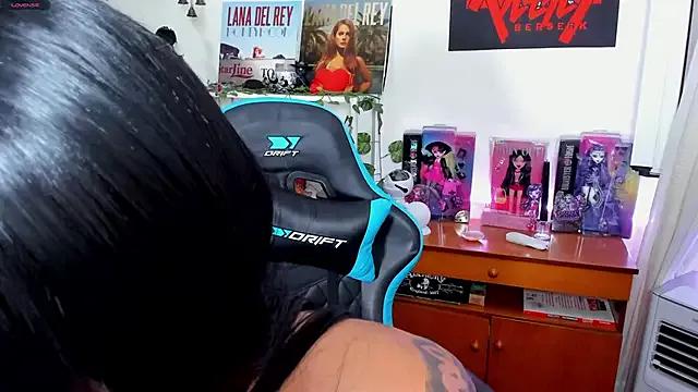_sakae_ on StripChat