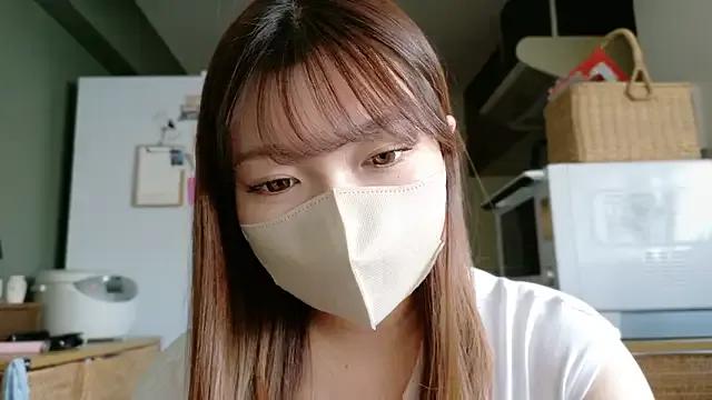 _Yui_ — Freechat on StripChat