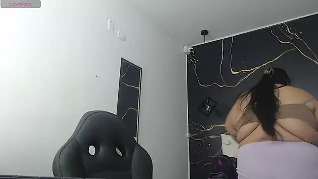 Aaliyah11 on StripChat 