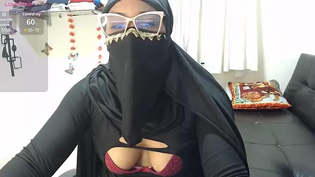 Aaliyah_brown on StripChat 