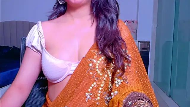 Aashika-Kaur on StripChat 