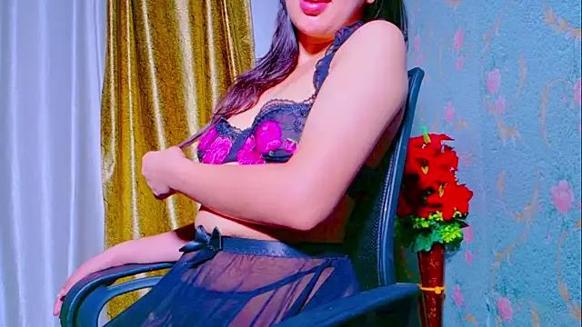 Aashika-Kaur on StripChat 