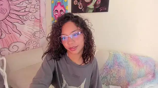 Abby_dove1 on StripChat 