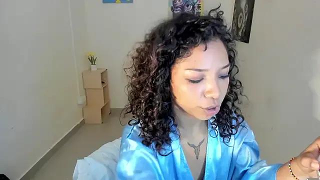 Abby_dove1 on StripChat 