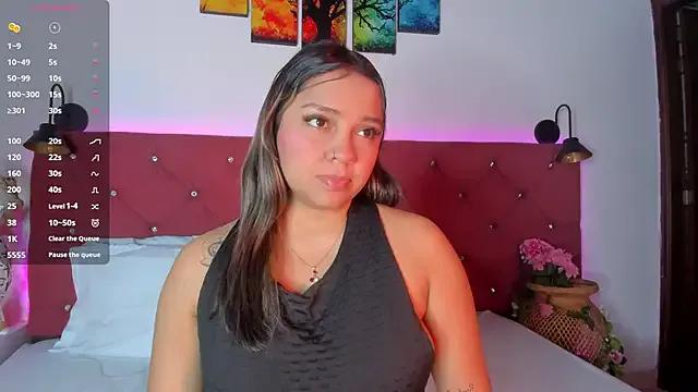 Abril_Gomez06 on StripChat